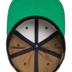Classic Snapback in Camo